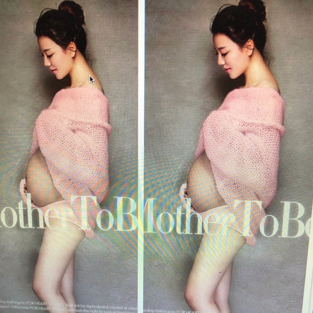 Maternity Photoshoot knitted sweater